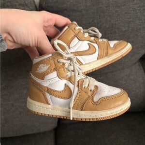 Air Jordan 1 Retro High OG "Praline" toddler